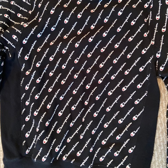 CHAMPION Round Neck Signature Sweatshirt/Unisex - Picture 3 of 7